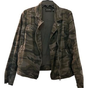 DKNY JEANS  moto camo  jacket, size M.  Full zip front and pockets.